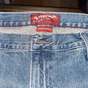 Like new, Arizona jeans